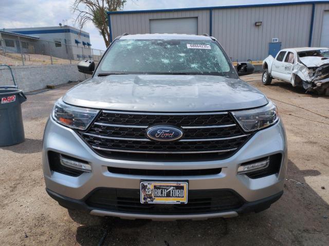 1FMSK8DH5MGA82995 - 2021 FORD EXPLORER XLT SILVER photo 5