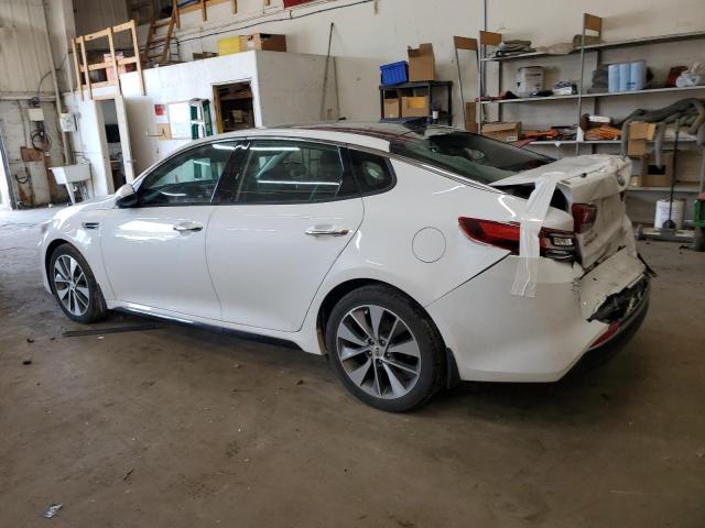 5XXGT4L31JG251323 - 2018 KIA OPTIMA LX WHITE photo 2