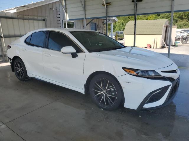 4T1G11AKXRU860247 - 2024 TOYOTA CAMRY SE NIGHT SHADE WHITE photo 4