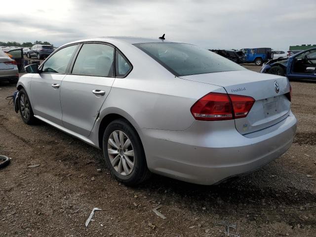 1VWAP7A3XCC083440 - 2012 VOLKSWAGEN PASSAT S SILVER photo 2