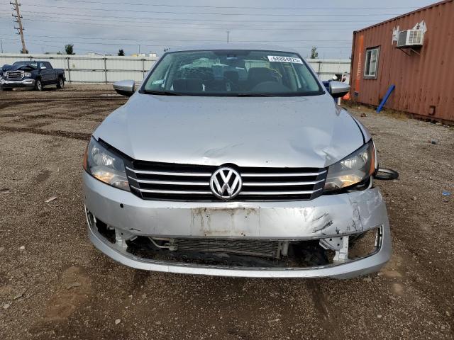 1VWAP7A3XCC083440 - 2012 VOLKSWAGEN PASSAT S SILVER photo 5