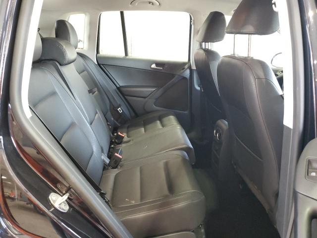 WVGAV7AX7HK017223 - 2017 VOLKSWAGEN TIGUAN S BLACK photo 11