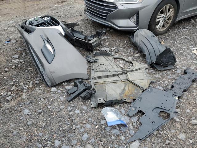 3MZBN1U79JM175043 - 2018 MAZDA 3 SPORT Մոխրագույն լուսանկար 12