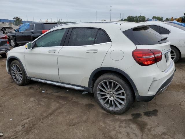 WDCTG4GB3JJ474036 - 2018 MERCEDES-BENZ GLA 250 4MATIC WHITE photo 2