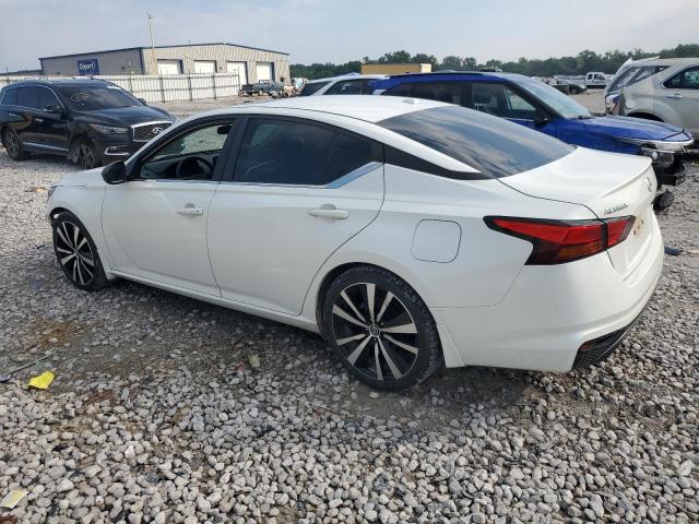 1N4BL4CV3KN318639 - 2019 NISSAN ALTIMA SR 白色 照片 2