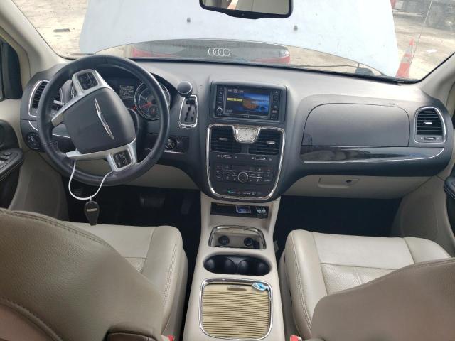 2C4RC1CG7DR647200 - 2013 CHRYSLER TOWN & COU TOURING L SILVER photo 8