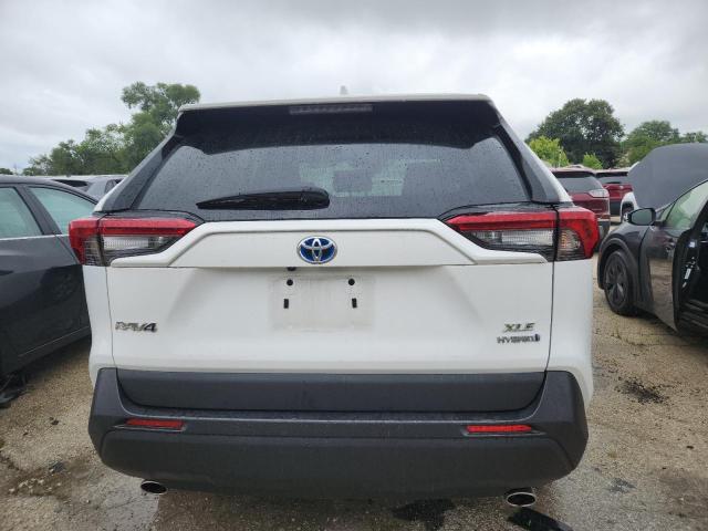 2T3RWRFV9RW212773 - 2024 TOYOTA RAV4 XLE WHITE photo 6