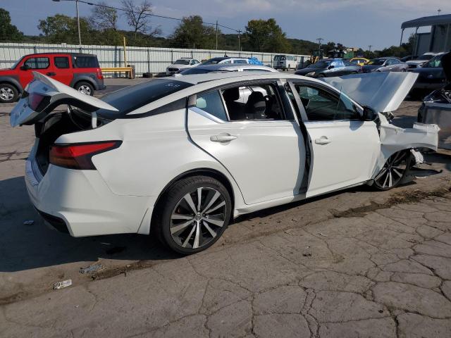 1N4BL4CV1LN321458 - 2020 NISSAN ALTIMA SR WHITE photo 3