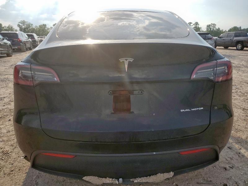 7SAYGDEE2RA237324 - 2024 TESLA MODEL Y Qara foto 6