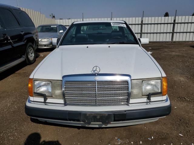 WDBEA51D5NB724987 - 1992 MERCEDES-BENZ 300 CE WHITE photo 5