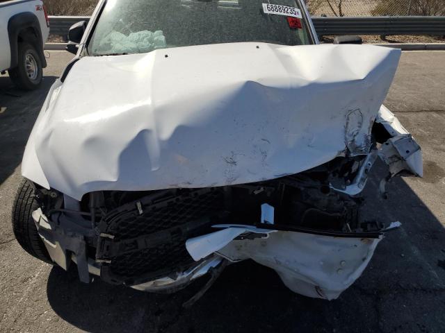 3C6RR7KTXFG631511 - 2015 RAM 1500 ST WHITE photo 11