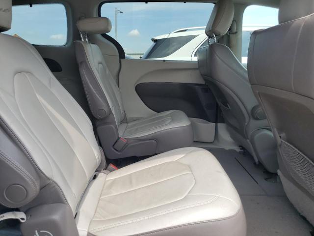 2C4RC1BG6HR621226 - 2017 CHRYSLER PACIFICA TOURING L WHITE photo 11