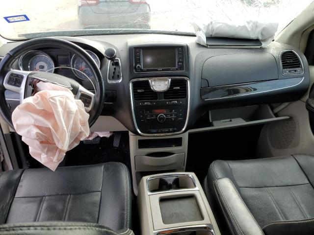 2C4RC1BG2DR614400 - 2013 CHRYSLER TOWN & COU TOURING SILVER photo 8