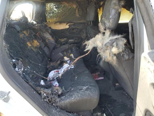 1C4PJMCB0KD158060 - 2019 JEEP CHEROKEE LATITUDE თეთრი ფოტო 11