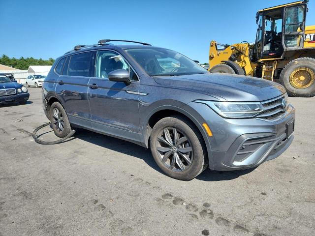 3VVMB7AX4PM106427 - 2023 VOLKSWAGEN TIGUAN SE Մոխրագույն լուսանկար 4