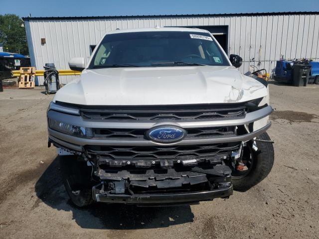 1FMJU1H87REB05204 - 2024 FORD EXPEDITION XLT WHITE photo 5