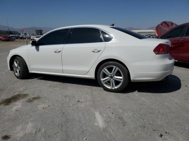 1VWBN7A31DC002658 - 2013 VOLKSWAGEN PASSAT SE WHITE photo 2