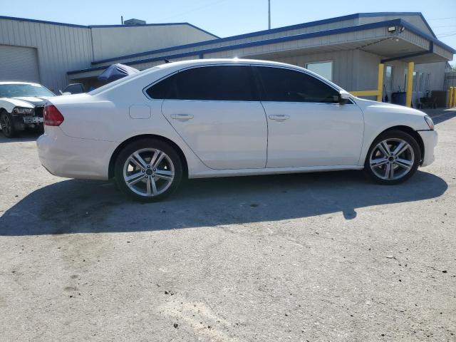 1VWBN7A31DC002658 - 2013 VOLKSWAGEN PASSAT SE WHITE photo 3