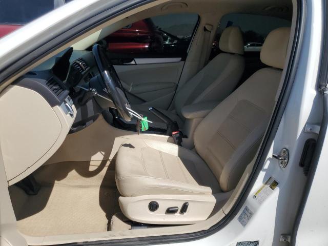 1VWBN7A31DC002658 - 2013 VOLKSWAGEN PASSAT SE WHITE photo 7