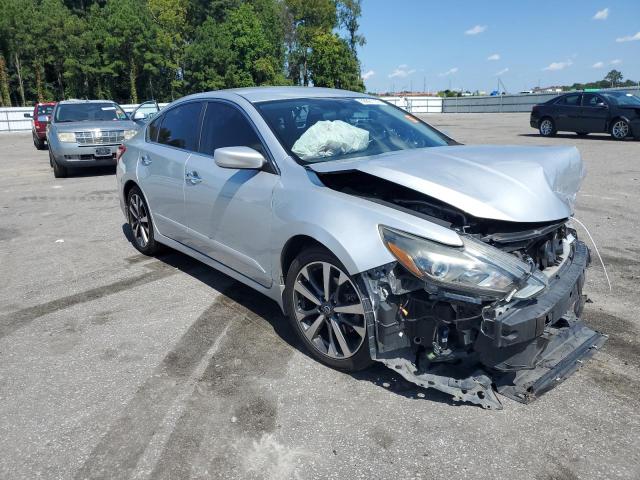 1N4AL3AP2HC122884 - 2017 NISSAN ALTIMA 2.5 SILVER photo 4