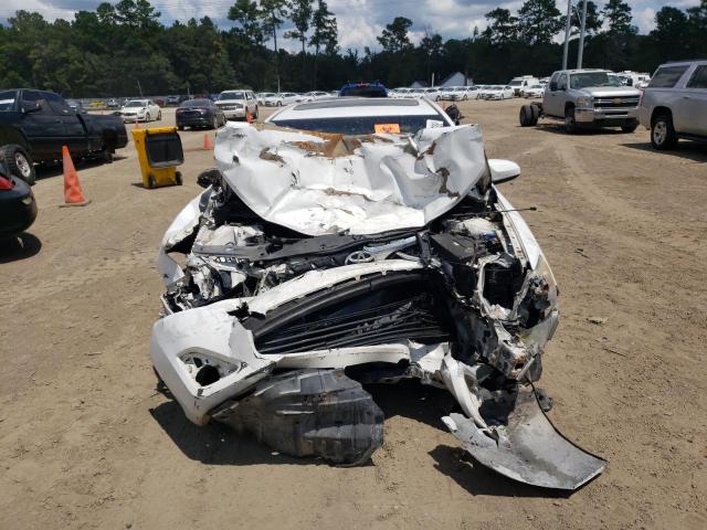 4T4BF1FK8CR205330 - 2012 TOYOTA CAMRY BASE WHITE photo 5