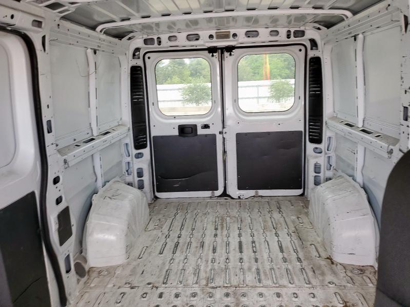 3C6TRVAG9JE124067 - 2018 RAM PROMASTER 1500 STANDARD WHITE photo 10