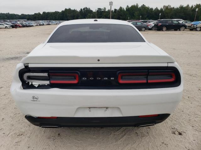 2C3CDZAGXKH675097 - 2019 DODGE CHALLENGER SXT WHITE photo 6