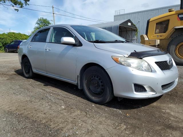 2T1BU4EE8AC261764 - 2010 TOYOTA COROLLA BASE ვერცხლისფერი ფოტო 4