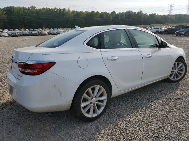 1G4PS5SK5E4211565 - 2014 BUICK VERANO WHITE photo 3