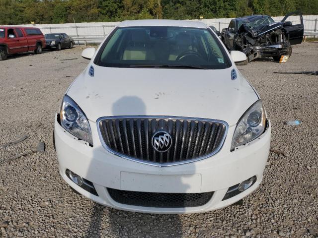 1G4PS5SK5E4211565 - 2014 BUICK VERANO WHITE photo 5