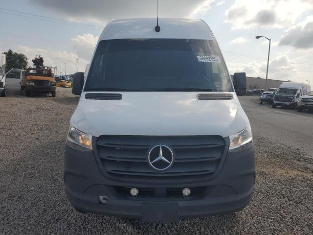 W1Y40CHY2NT112054 - 2022 MERCEDES-BENZ SPRINTER 2500 WHITE photo 5