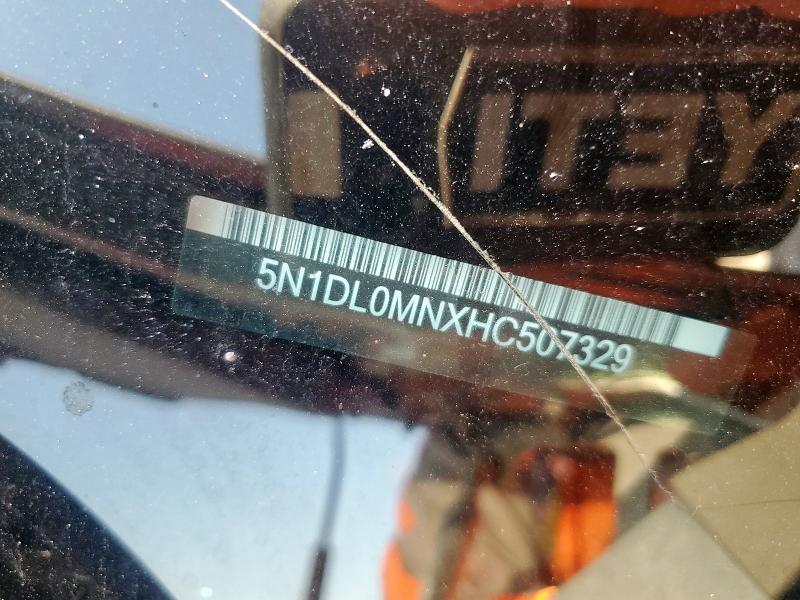 5N1DL0MNXHC507329 - 2017 INFINITI QX60 GRAY photo 13