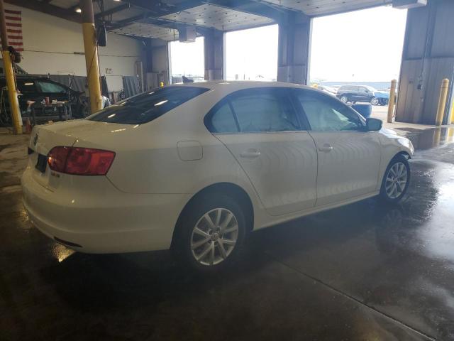 3VWDP7AJ3DM412278 - 2013 VOLKSWAGEN JETTA SE WHITE photo 3