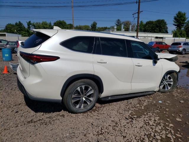 5TDGZRAH6MS065306 - 2021 TOYOTA HIGHLANDER XLE Սպիտակ լուսանկար 3