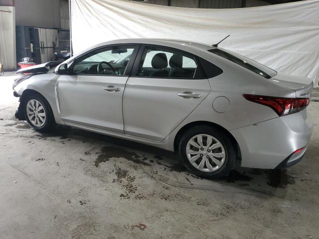 3KPC24A35KE038602 - 2019 HYUNDAI ACCENT SE Gümüş foto 2