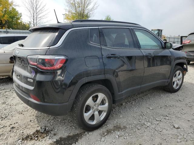 3C4NJDBB6KT786983 - 2019 JEEP COMPASS LATITUDE BLACK photo 3