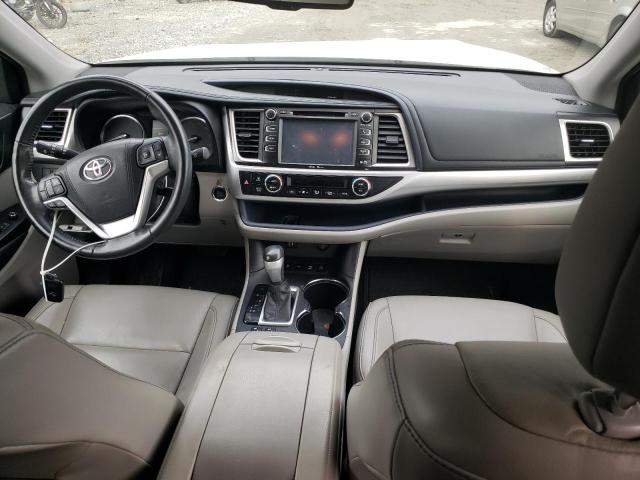 5TDJKRFH8FS180687 - 2015 TOYOTA HIGHLANDER XLE WHITE photo 8