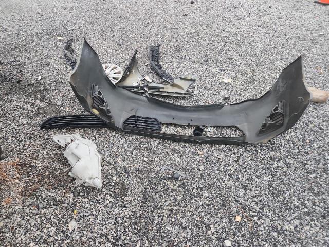 4T4BF1FK8CR215176 - 2012 TOYOTA CAMRY BASE 灰色 照片 12