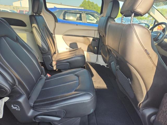 2C4RC1BG1PR509190 - 2023 CHRYSLER PACIFICA TOURING L RED photo 11