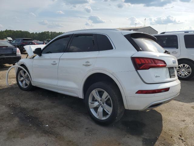 WA1BNAFY5K2125185 - 2019 AUDI Q5 PREMIUM PLUS WHITE photo 2