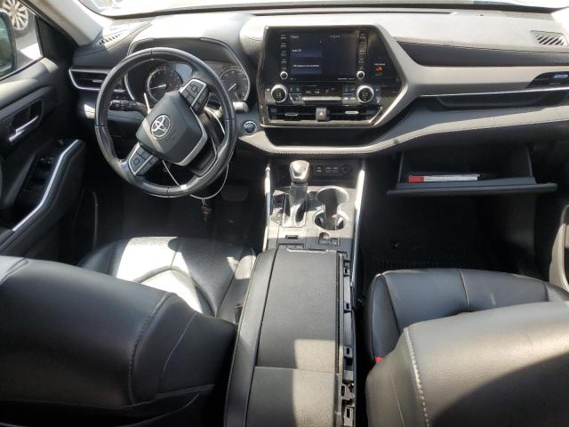 5TDHZRBH2NS175693 - 2022 TOYOTA HIGHLANDER XLE შავი ფოტო 8