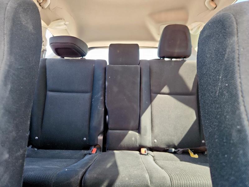 JTMZFREV7GJ074888 - 2016 TOYOTA RAV4 LE 红色 照片 10