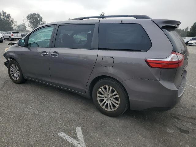 5TDYK3DC3GS757355 - 2016 TOYOTA SIENNA XLE Gümüş foto 2