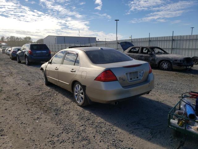 1HGCM66507A072460 - 2007 HONDA ACCORD EX GOLD photo 2