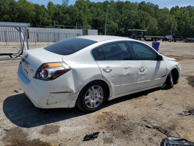 1N4AL2AP2BN500191 - 2011 NISSAN ALTIMA BASE WHITE photo 3