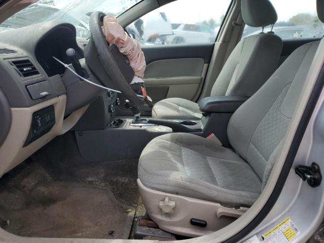 3FAHP0HA0AR225358 - 2010 FORD FUSION SE SILVER photo 7