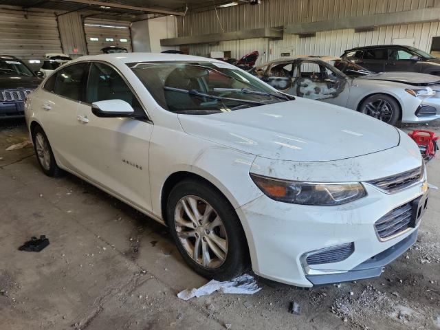 1G1ZE5ST1HF259417 - 2017 CHEVROLET MALIBU LT WHITE photo 4