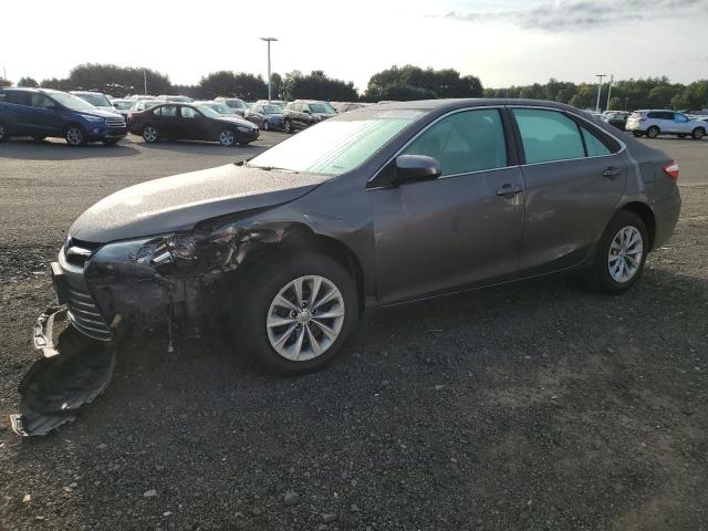 4T4BF1FK4GR553261 - 2016 TOYOTA CAMRY LE GRAY photo 1