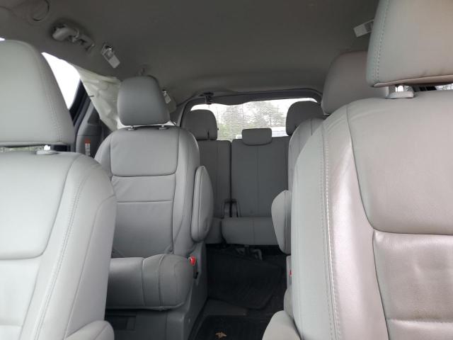 5TDDZ3DC6JS189989 - 2018 TOYOTA SIENNA XLE Biały zdjęcie 10