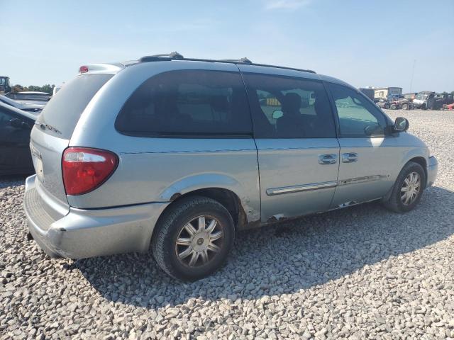 2C4GP54L05R140588 - 2005 CHRYSLER TOWN & COU TOURING SILVER photo 3